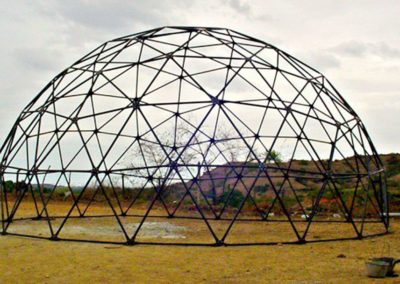 estructura en forma de domo metaltec
